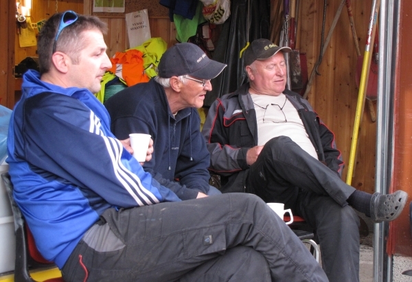 100601_dugnad_7.jpg