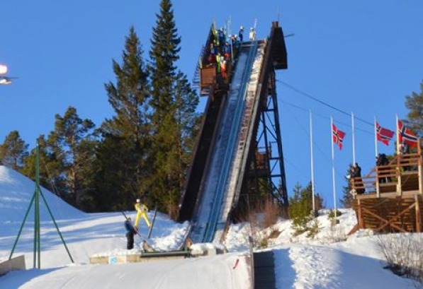 Landsrenn hopp kombinert 310115