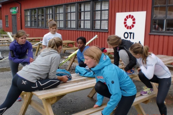 Damelandslaget hopp 02