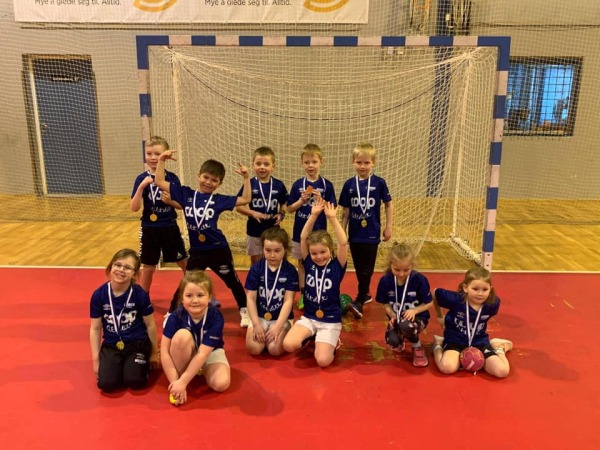 Handball cup 2021 04